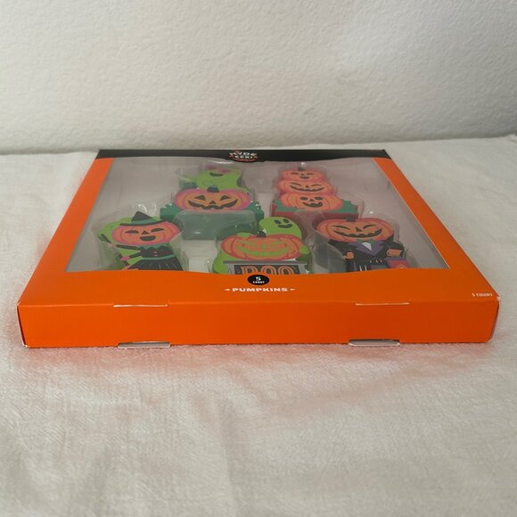 Wood Pumpkins Mini Mantle Halloween Decorative Figurine Set - Hyde & EEK! - Picture 8 of 10